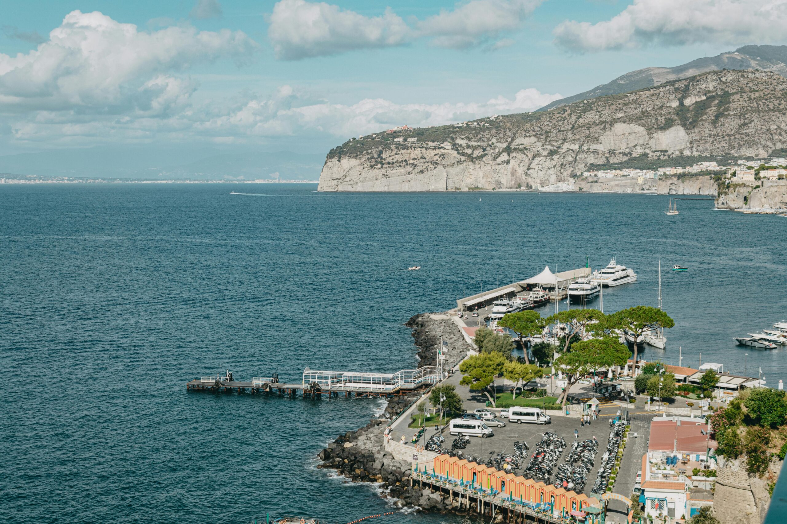 Beach platforms and clear water at Marina Piccola in Sorrento